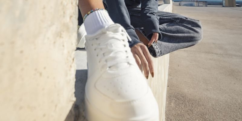 univers chaussures Intersport Sisteron